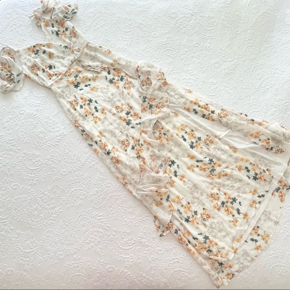 NWOT Lulus Shadow Blooms Cream Floral Print Ruffled Maxi Dress XS Small - Picture 5 of 16